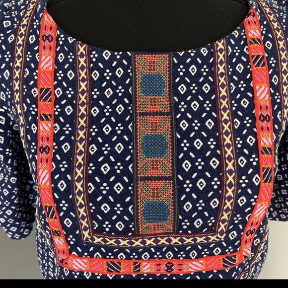 Anthropologie Akemi + Kim Blue Mini Dress Top Hippie Boho Embroidery Size Medium - Picture 2 of 9